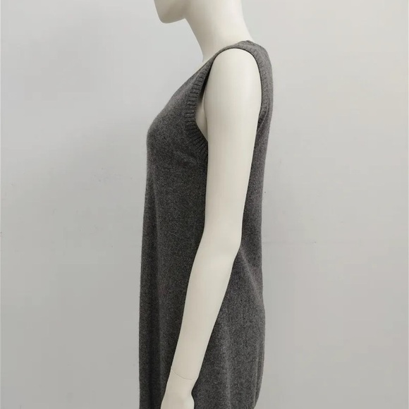 MART Jane 100% Wool Dress - Picture 3 of 7